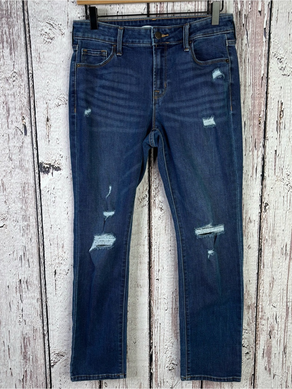 Old‎ Navy Jeans Power Straight Size 6 SHORT Distressed Denim Pockets Mid Rise